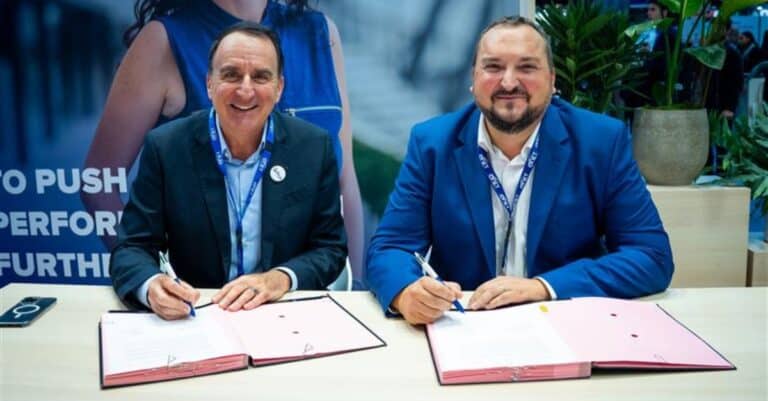 onet technologies x fromeca signature